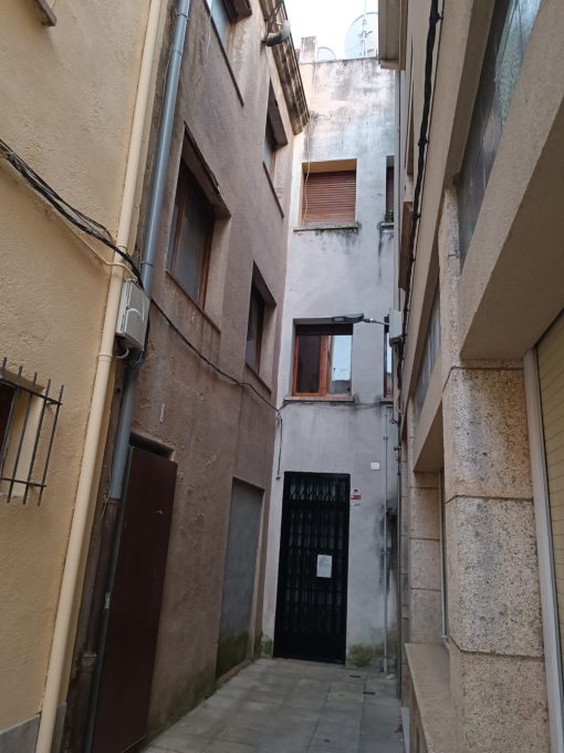Edifici per rehabilitar Santa Coloma Farners - Imatge 3