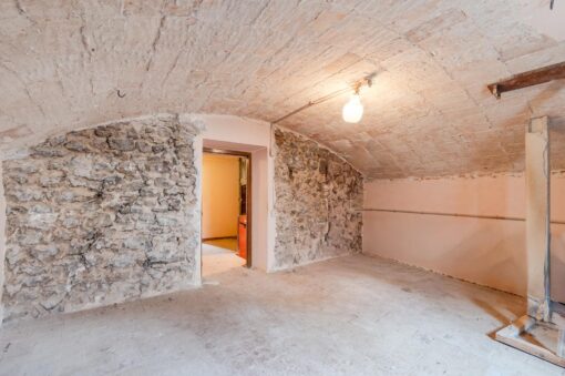 Casa adosada en venta en Sant Joan de Mollet, para reformar - Imagen 5