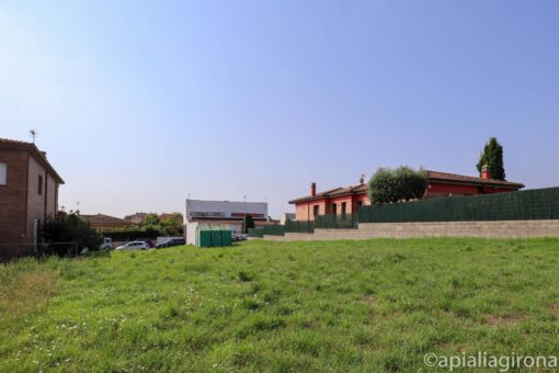 Suelo residencial en venta en Riudellots de la Selva