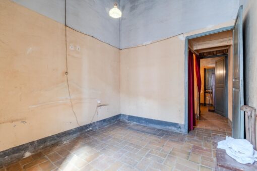 Casa de pueblo para reformar en Cassà de la Selva - Imagen 9