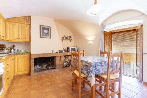 Casa en venta en Cervià de Ter, en el centro del pueblo - Imagen 4
