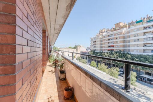 Àtic en venda a Salt