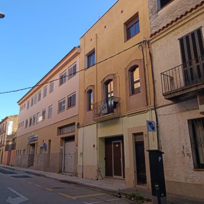 Piso en venta en La Bisbal d’Empordà